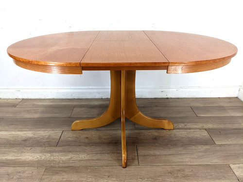 Dining table round oval - round, to