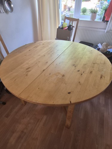 Round solid vintage table - vintage,