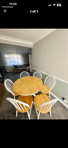 Extending wood dining table - table, &
